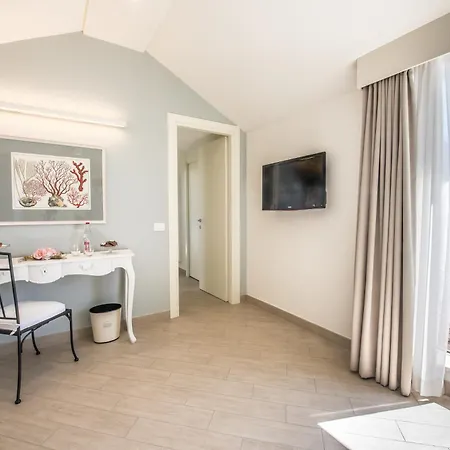 Отель San Pietro Palace 4*
