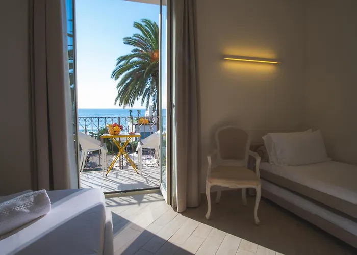 San Pietro Palace Hotel 4*