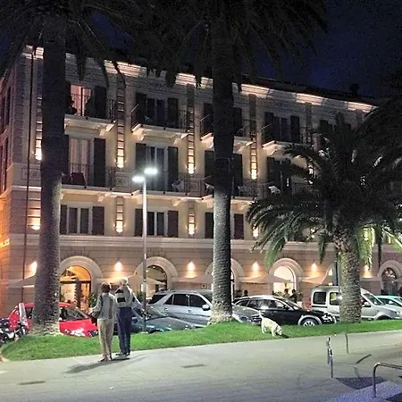 San Pietro Palace Szálloda Finale Ligure