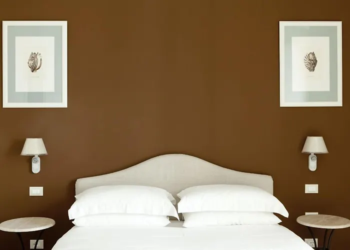 Отель San Pietro Palace